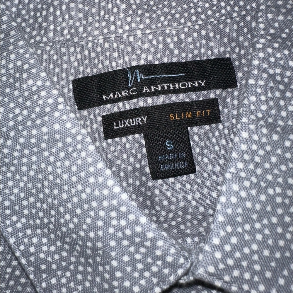 Marc Anthony Short Sleeve Button Polo (Small)